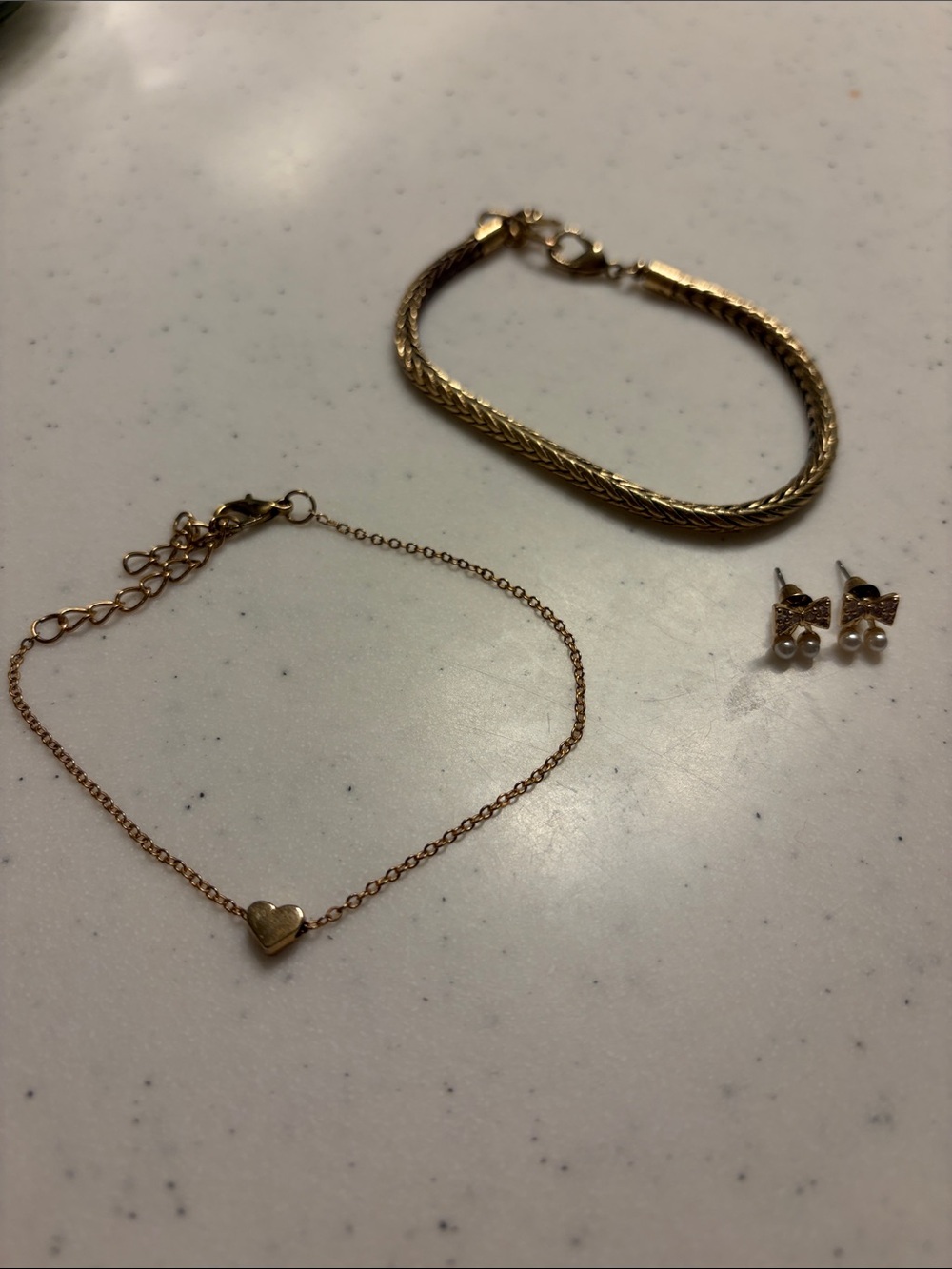 Gold Tone Bracelet Set and Bow Pearl Stud Earrings